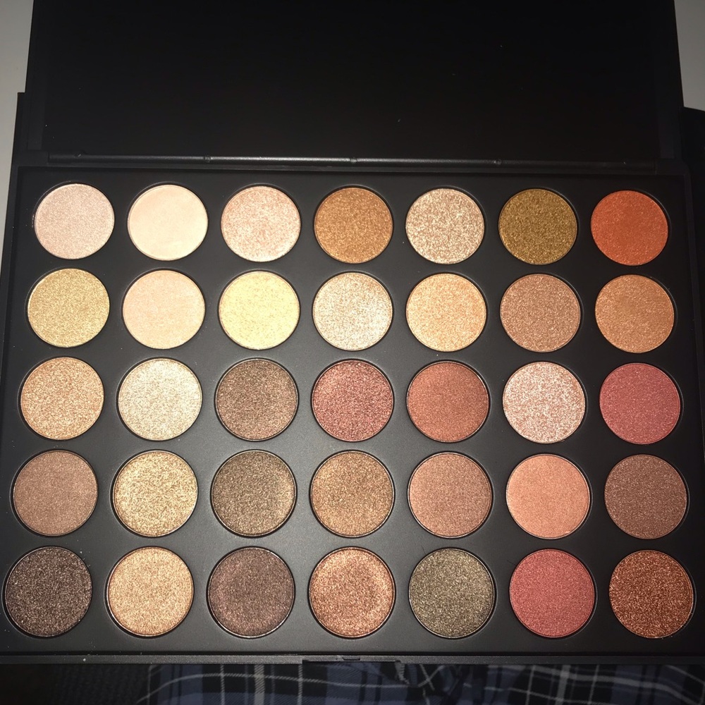 Morhpe 350S eyeshadow palette